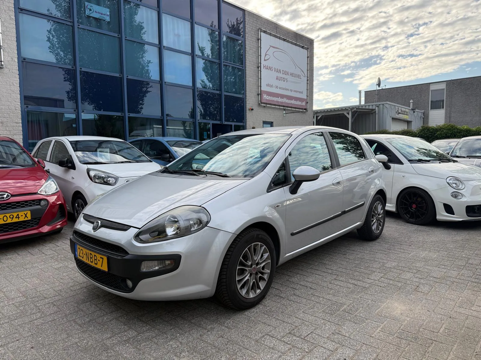 Fiat Punto (2010) — foto 1