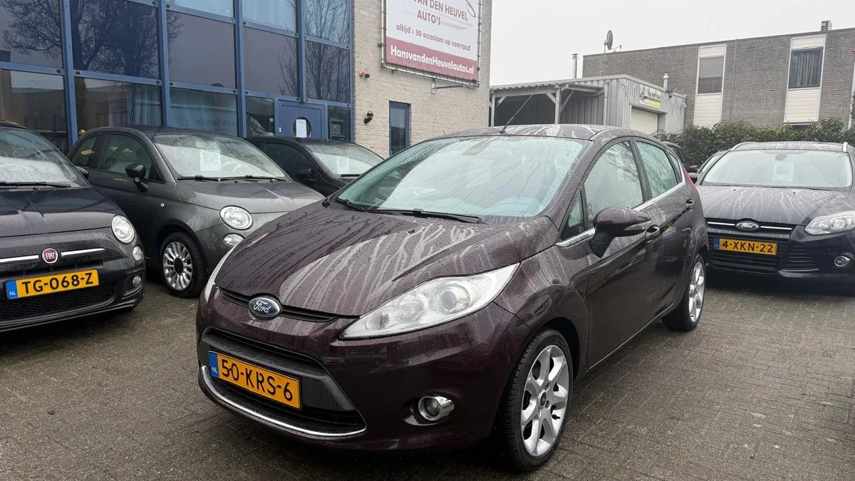 Ford Fiesta (2010) — foto 1