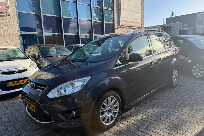 Ford Grand C-Max (2011)