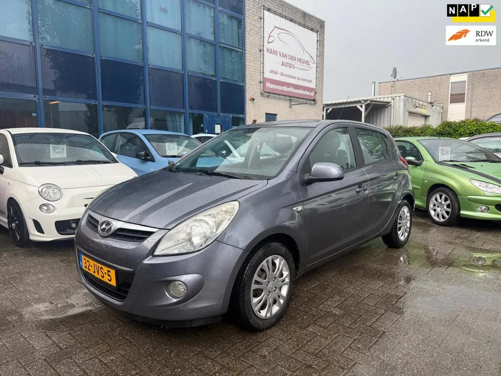 Hyundai i20 (2009) — foto 1