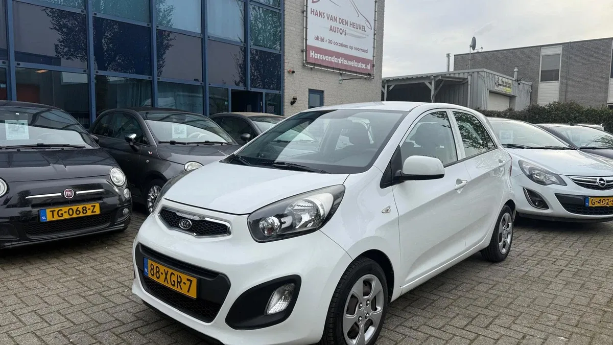 Kia Picanto (2012) — foto 1