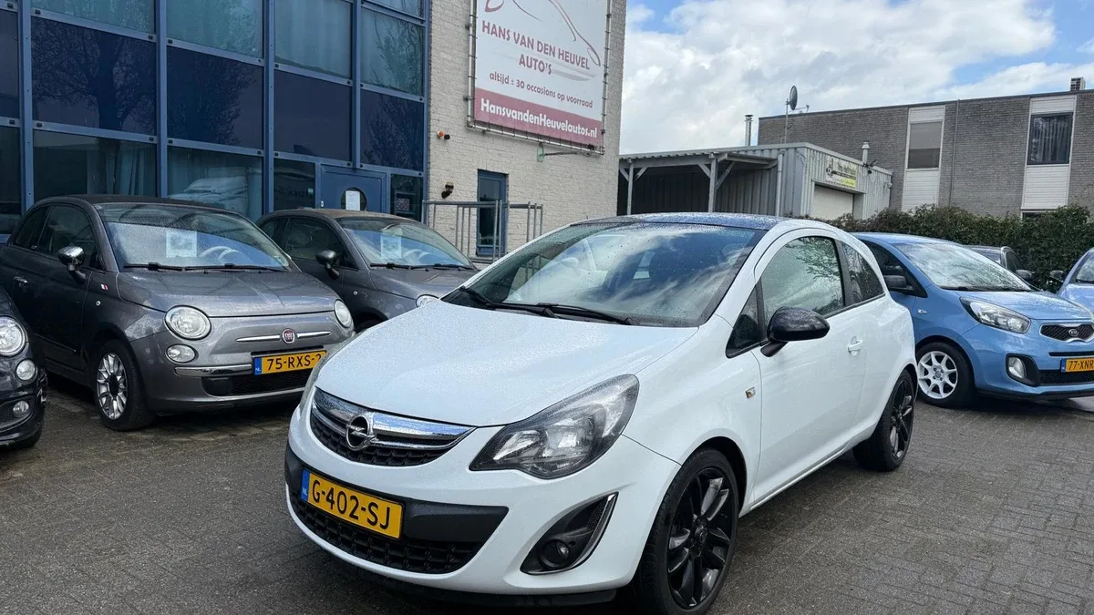 Opel Corsa (2013) — foto 1