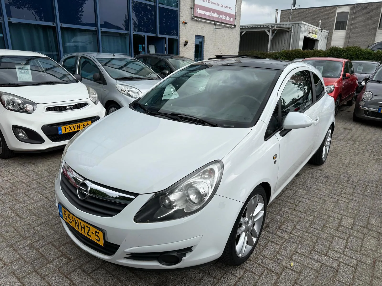 Opel Corsa (2010) — foto 1