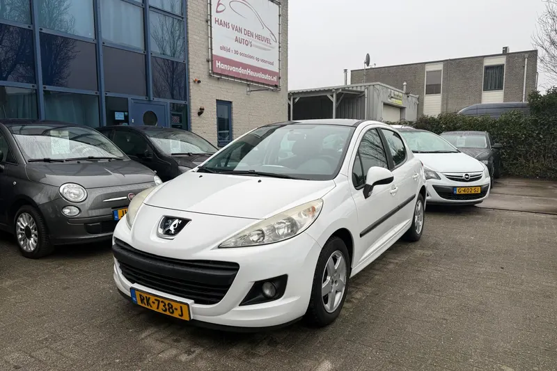 Peugeot 207 (2011)