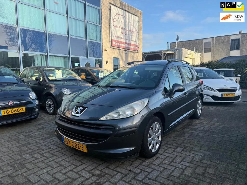 Peugeot 207 (2008) — foto 1