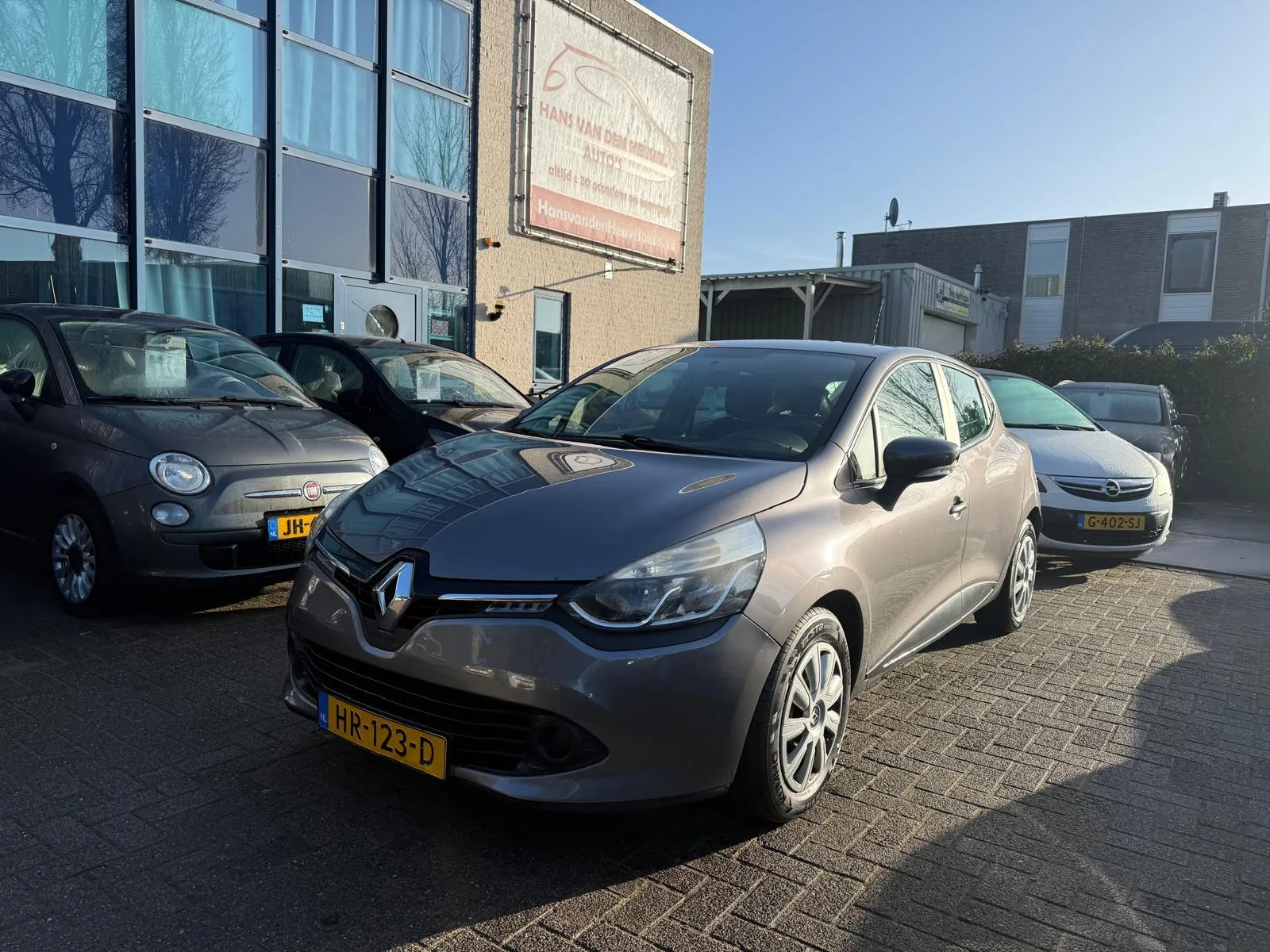 Renault Clio (2015) — foto 1