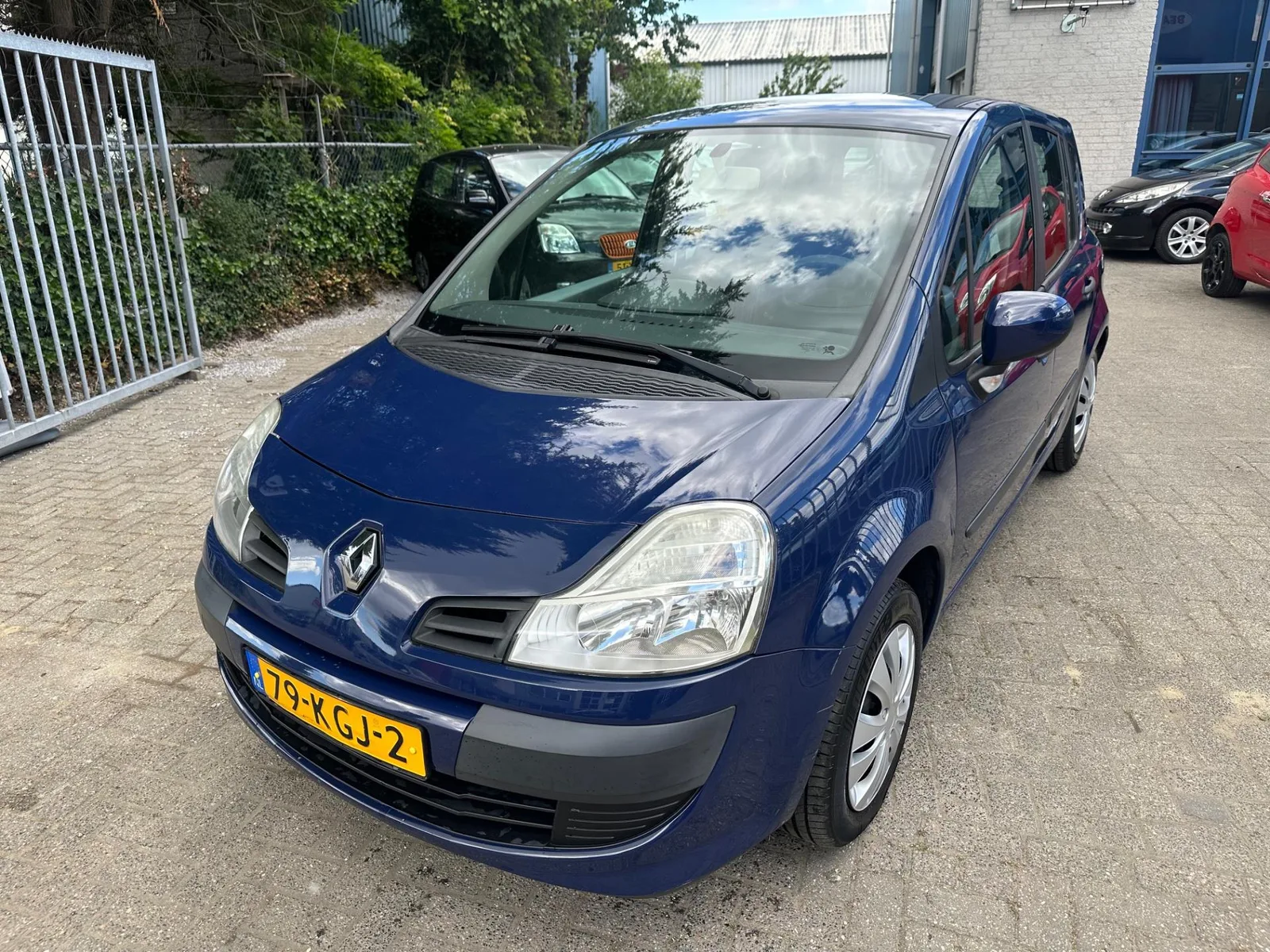 Renault Grand Modus (2009) — foto 1