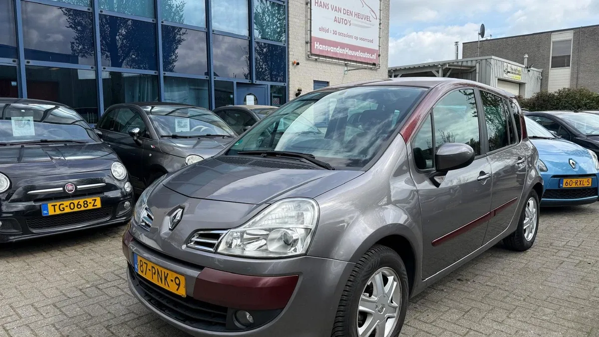 Renault Grand Modus (2011) — foto 1