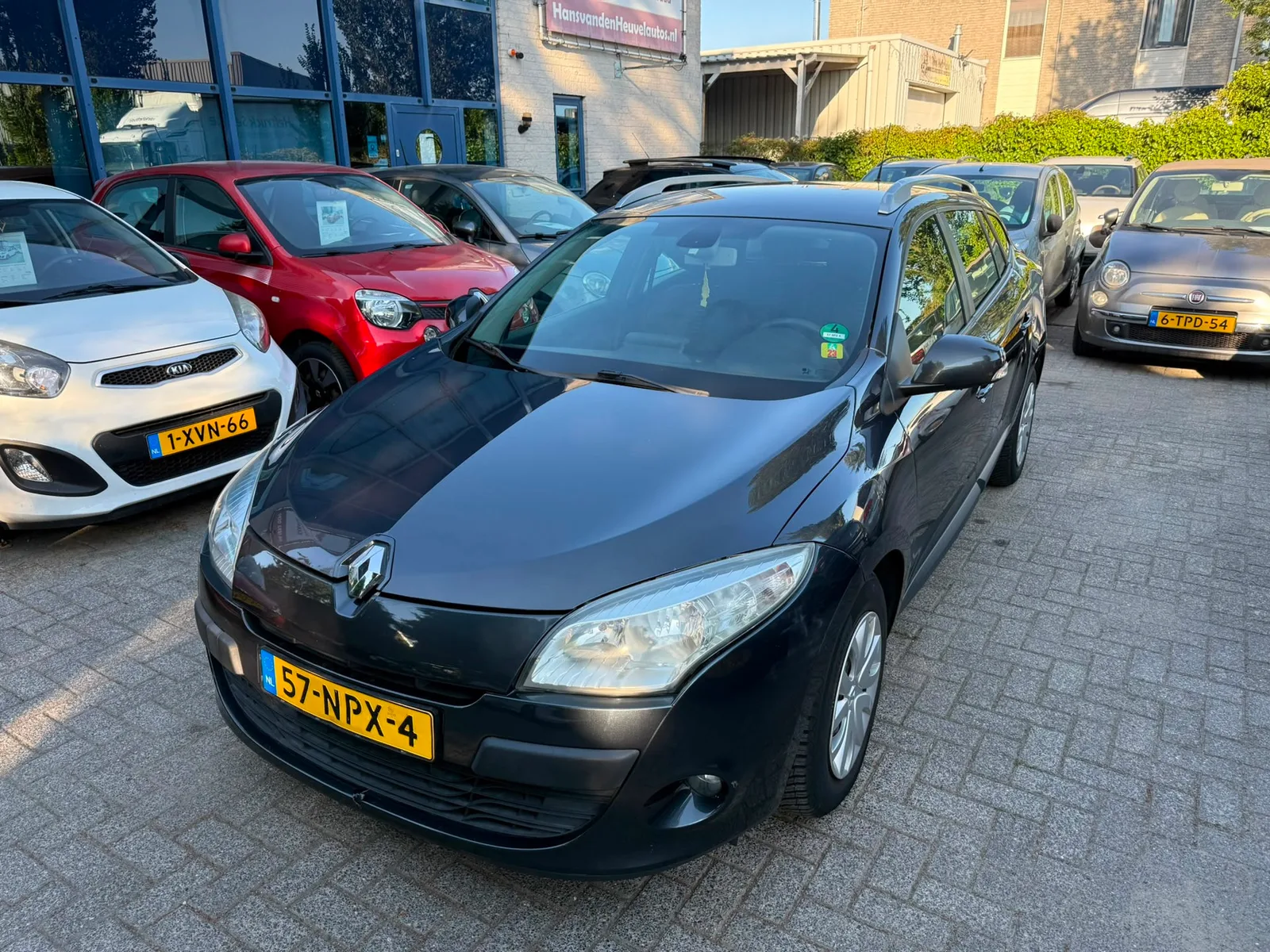 Renault Mégane (2010) — foto 1