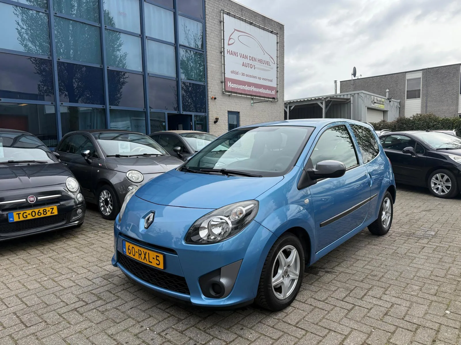 Renault Twingo (2011) — foto 1