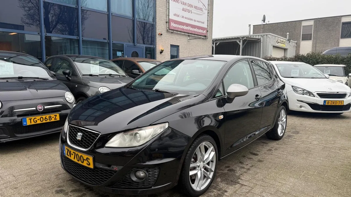 SEAT Ibiza (2010) — foto 1