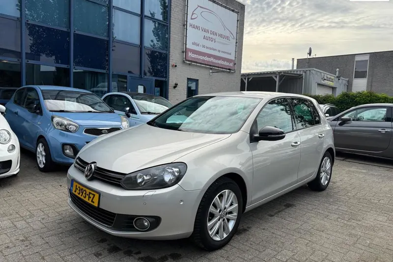 Volkswagen Golf (2011)
