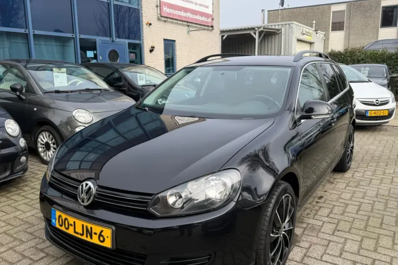 Volkswagen Golf (2010)