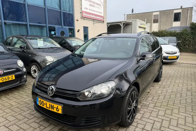 Volkswagen Golf (2010)