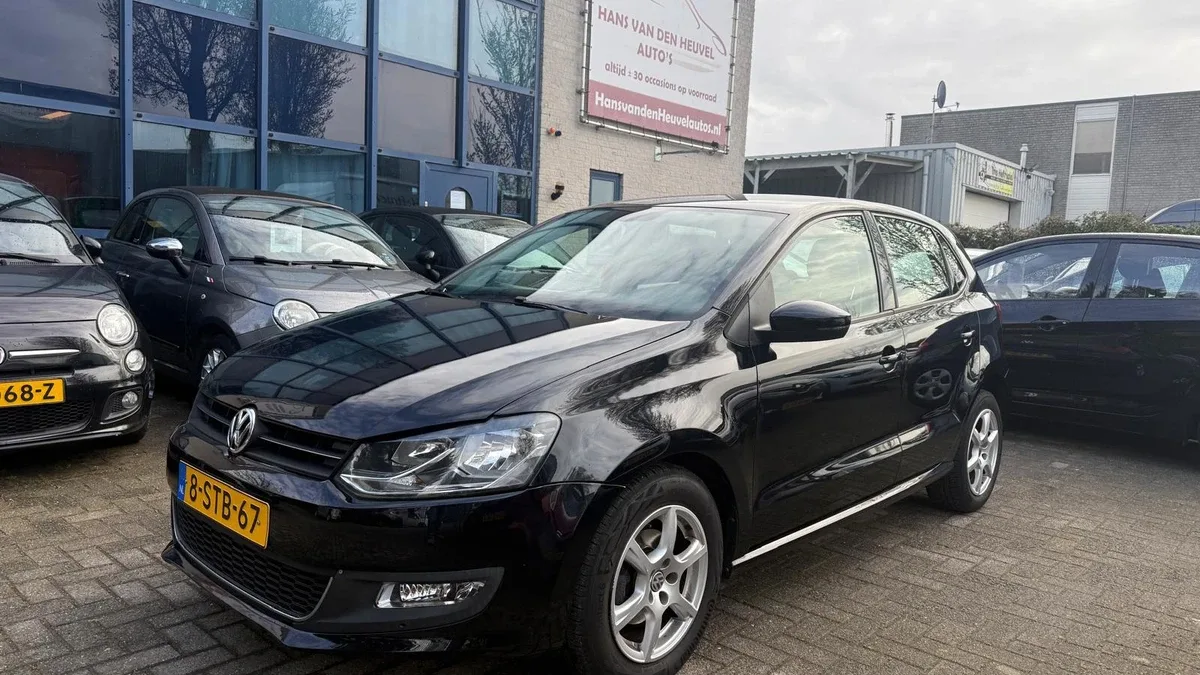 Volkswagen Polo (2013) — foto 1