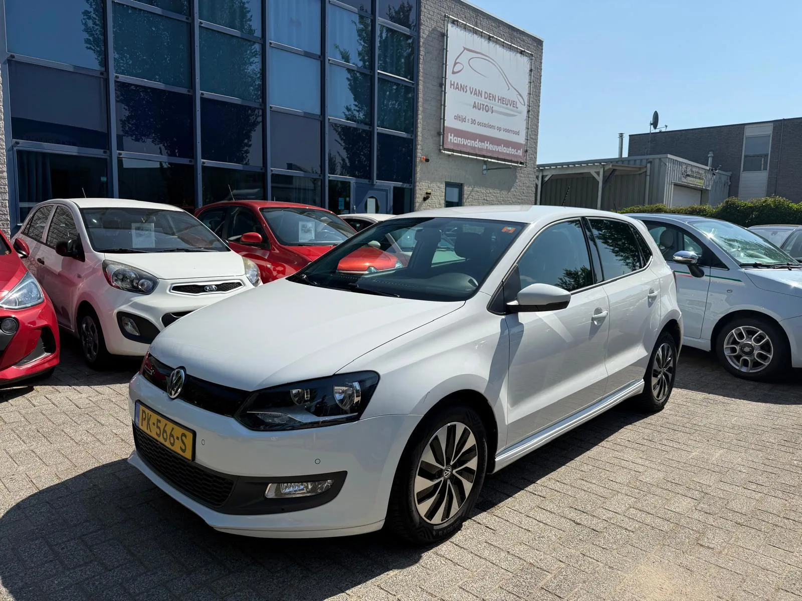 Volkswagen Polo (2017) — foto 1