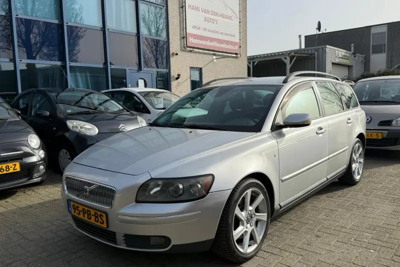 Volvo V50 (2004)