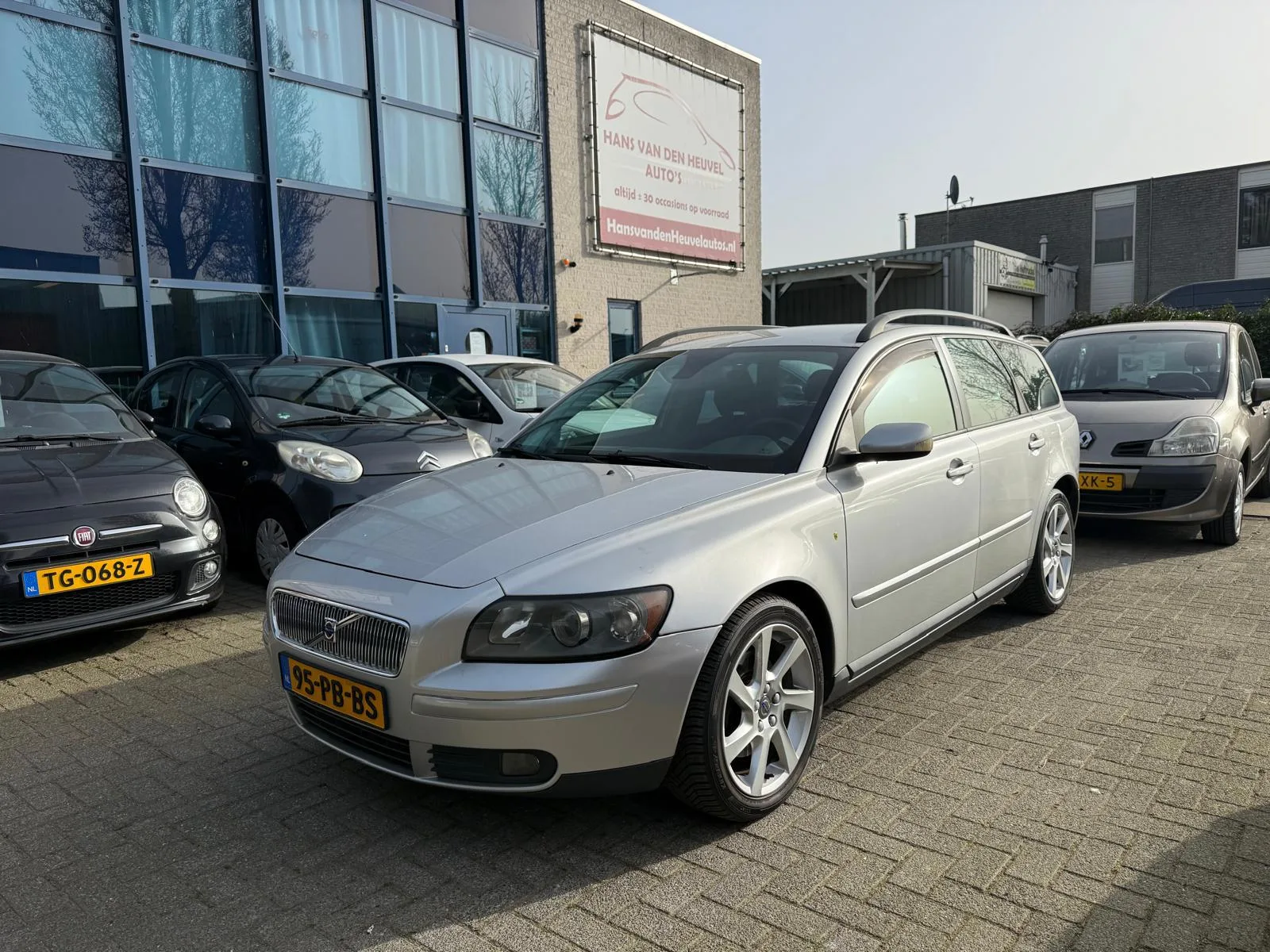 Volvo V50 (2004) — foto 1