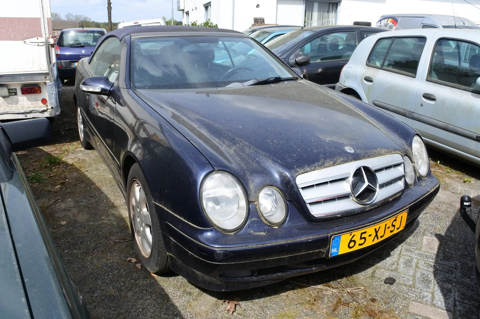 Mercedes-Benz CLK-Klasse (2002) — foto 1
