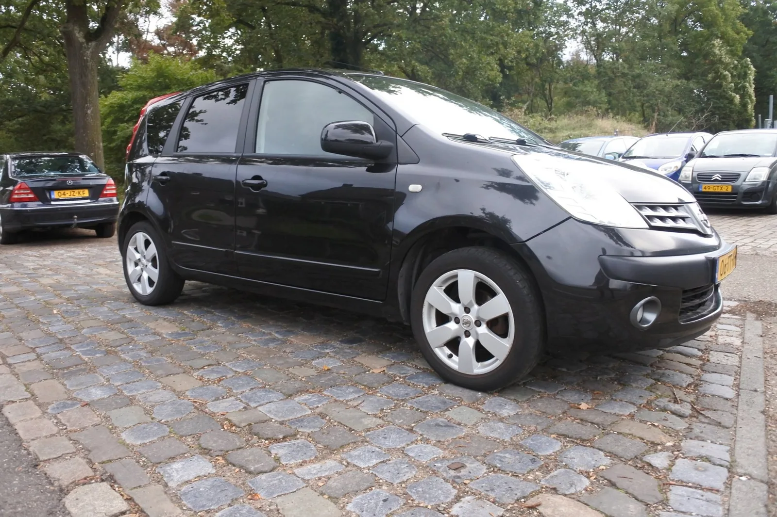 Nissan Note (2007) — foto 1