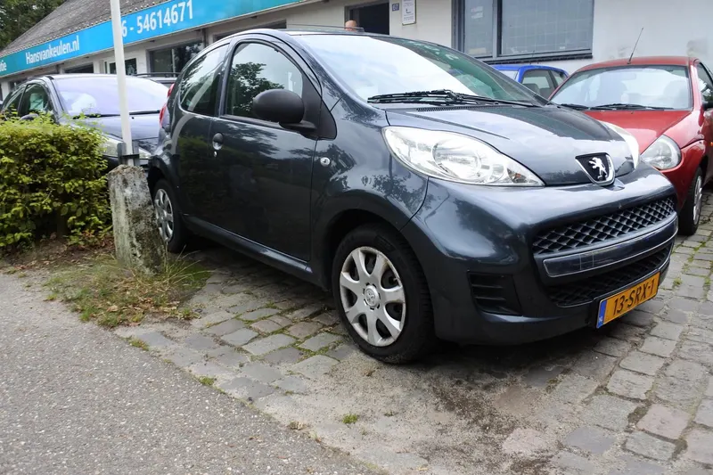 Peugeot 107 (2011)