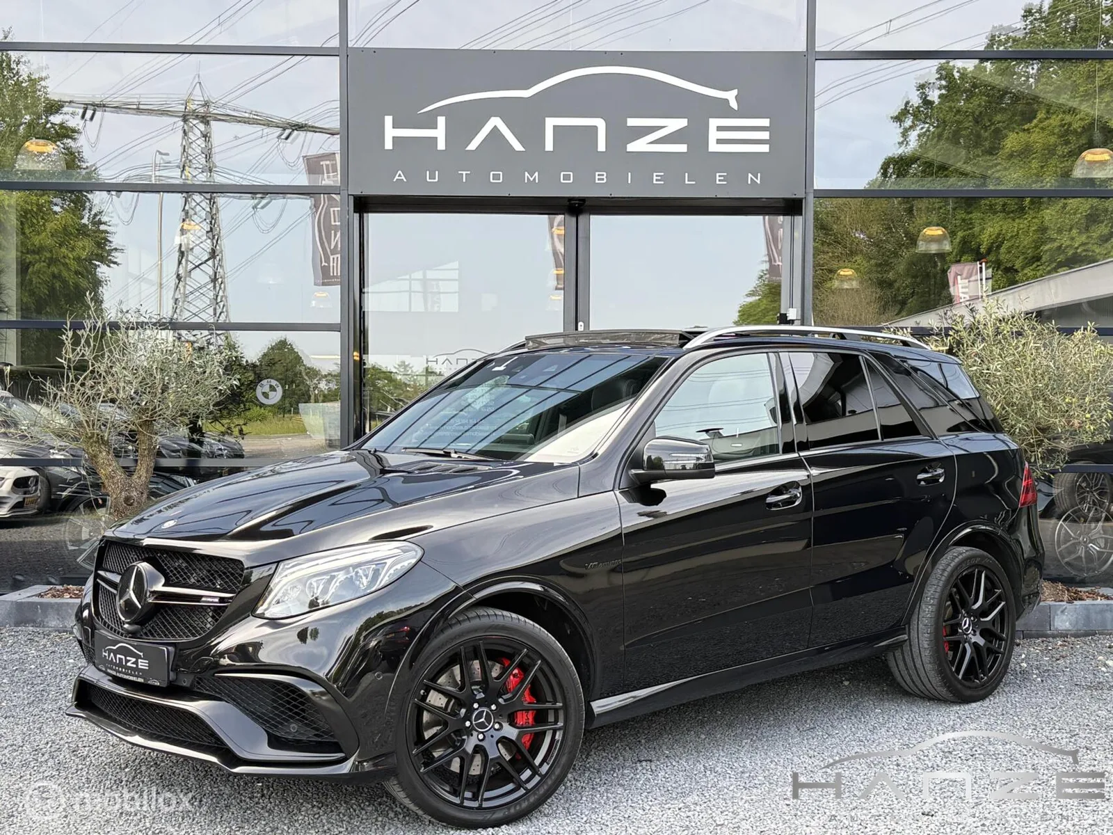 Mercedes-Benz GLE (2017) — foto 1