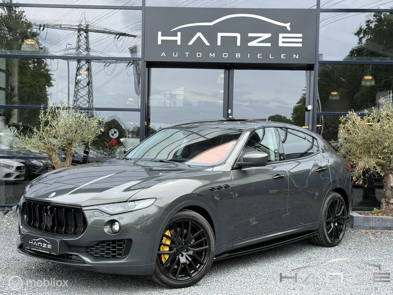 Maserati Levante (2017) — foto 1