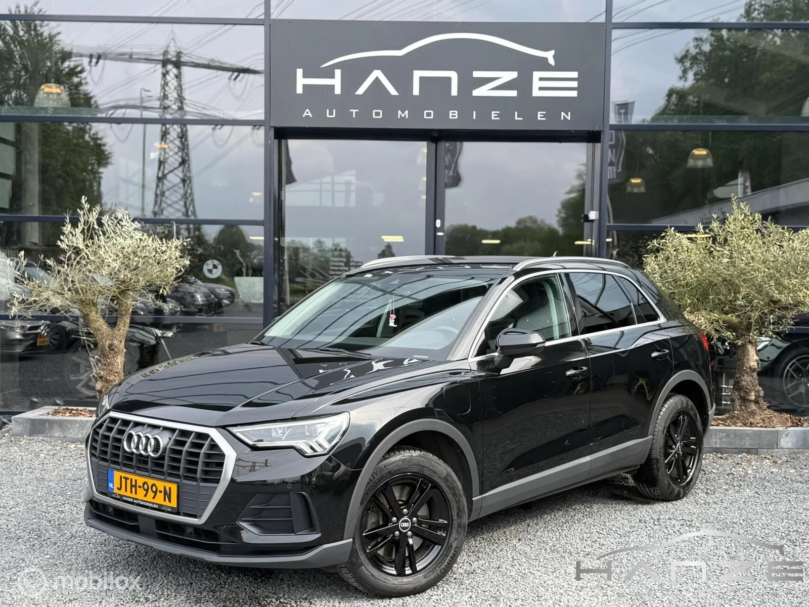 Audi Q3 (2021) — foto 1