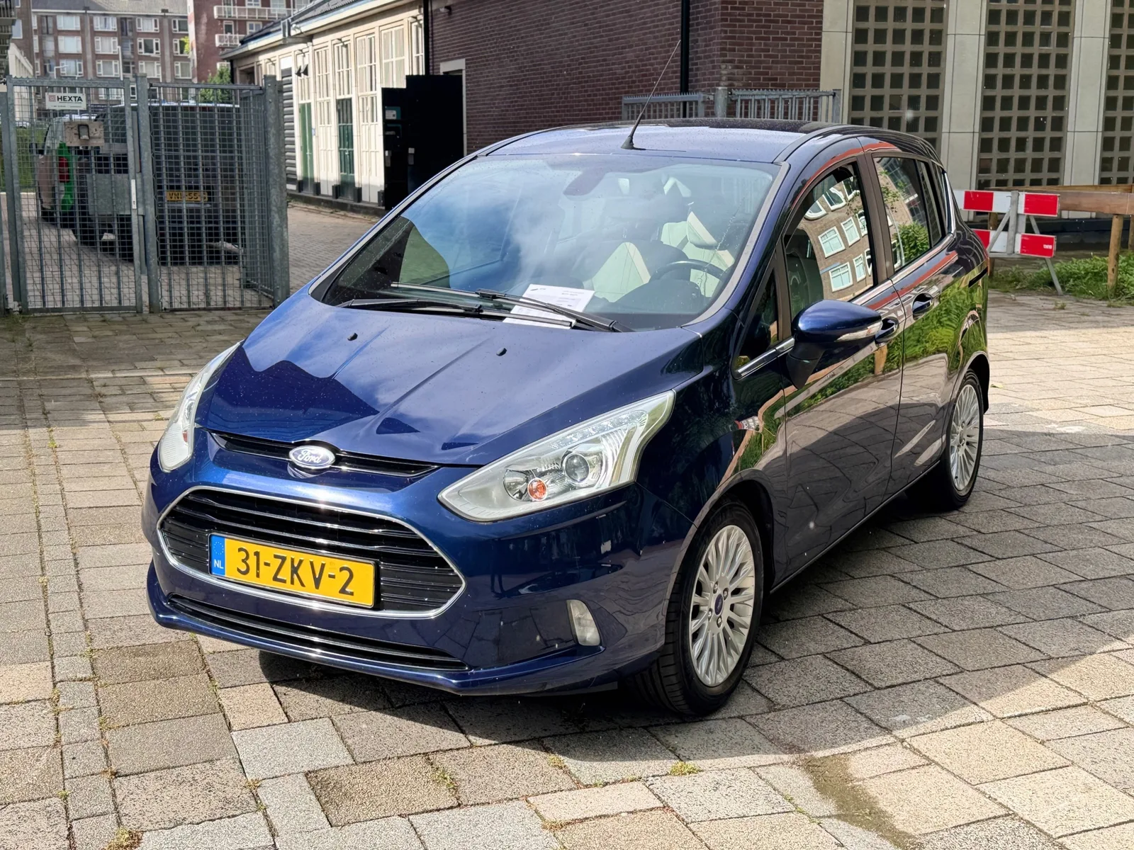 Ford B-Max (2012) — foto 1