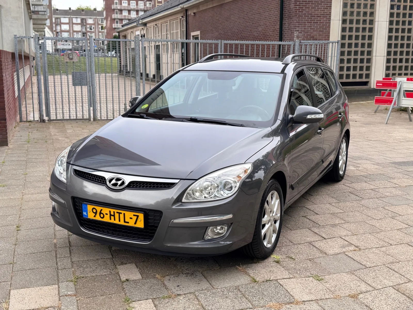 Hyundai i30 (2009) — foto 1