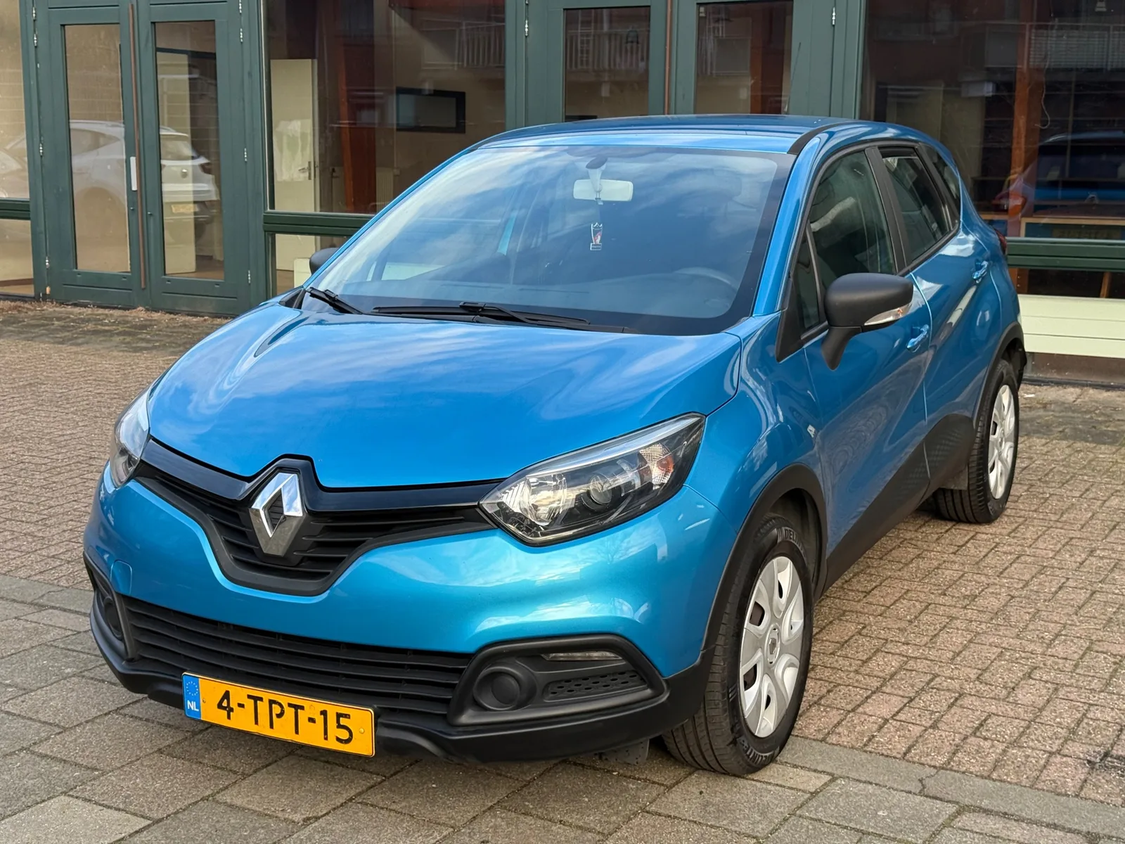 Renault Captur (2014) — foto 1