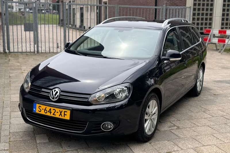 Volkswagen Golf (2012)