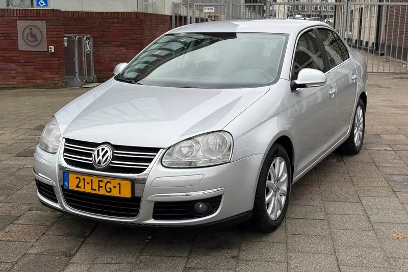 Volkswagen Jetta (2010)
