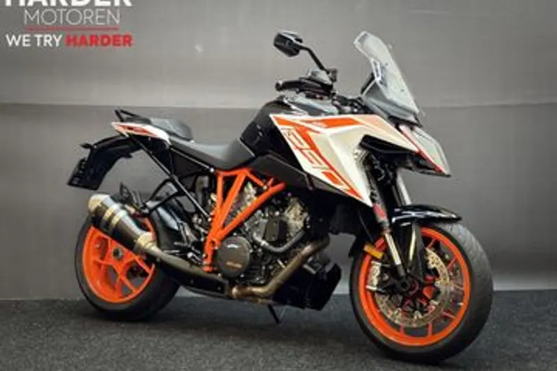 KTM 1290 Super Duke (2021)