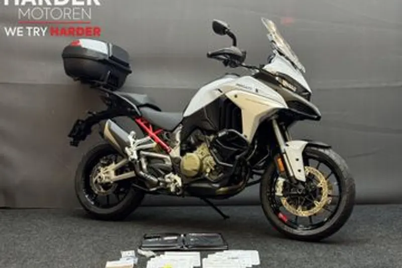 Ducati Multistrada V4S (2022)