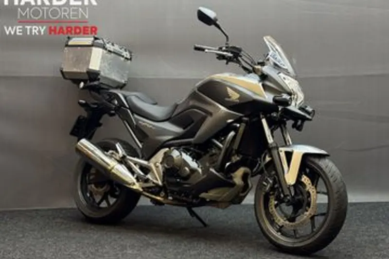 Honda NC750X (2014)