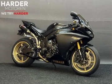 Yamaha YZF-R1 (2009) — foto 1