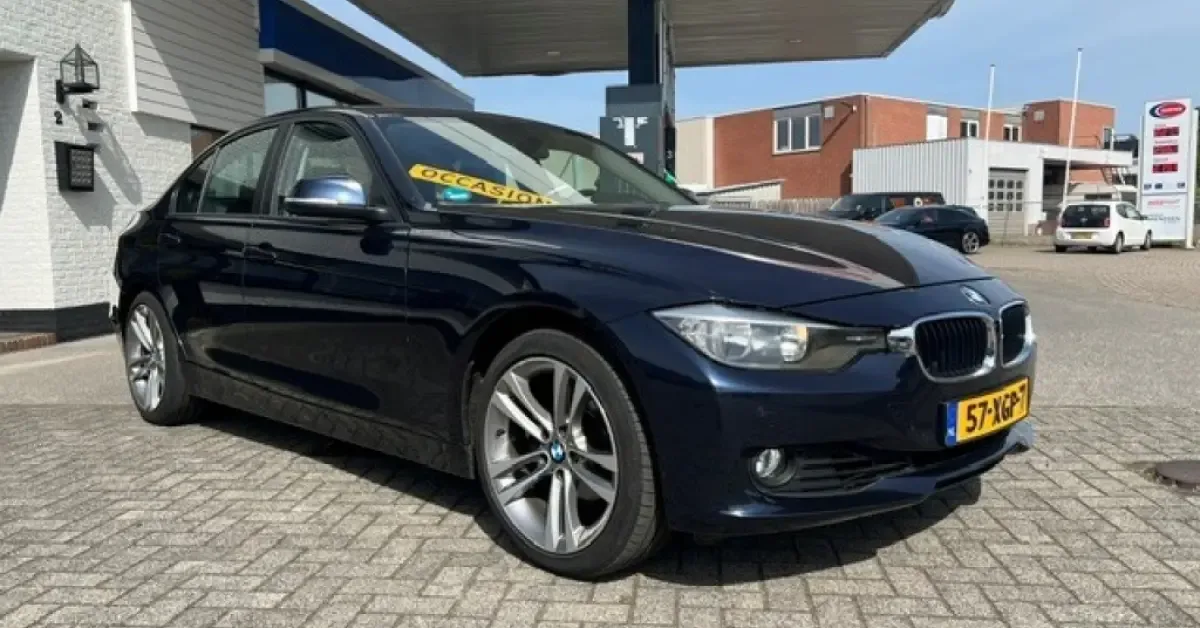 BMW 3-Serie (2012) — foto 1