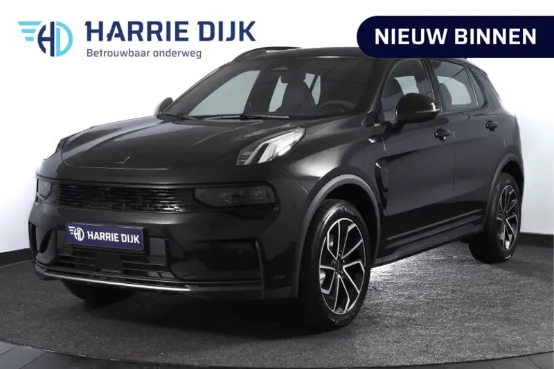 Lynk & Co 01 (2025)