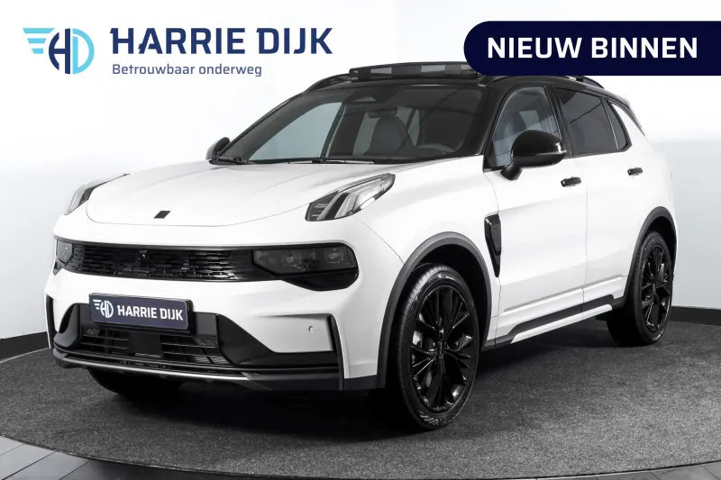 Lynk & Co 01 (2025)