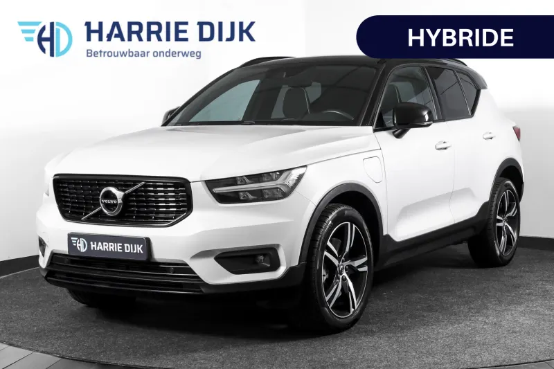 Volvo XC40 (2021)