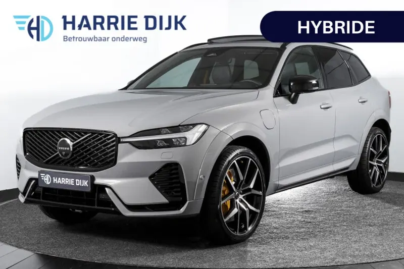 Volvo XC60 (2025)