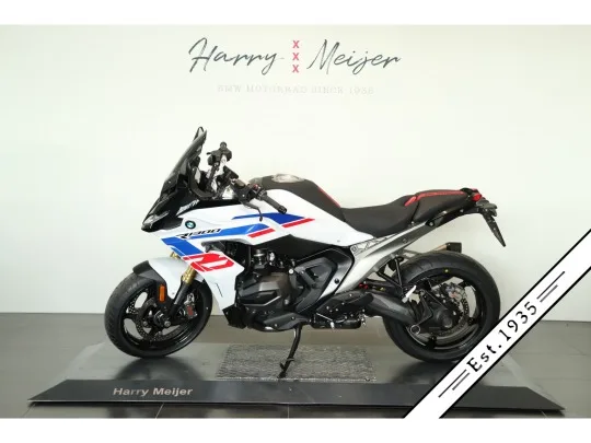 BMW R 1300 RS (2025) — foto 1