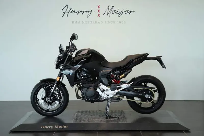 BMW F 900 R (2026)
