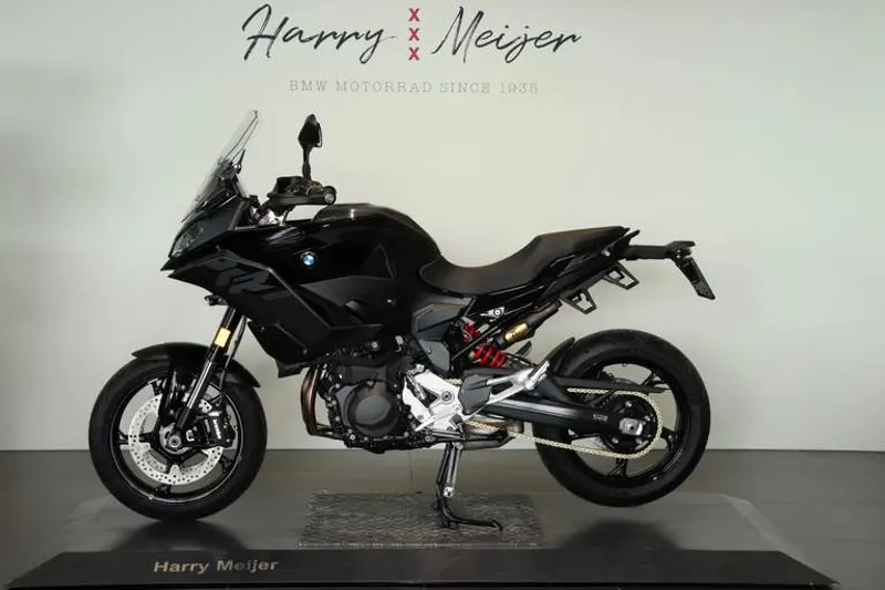 BMW F 900 XR (2026)