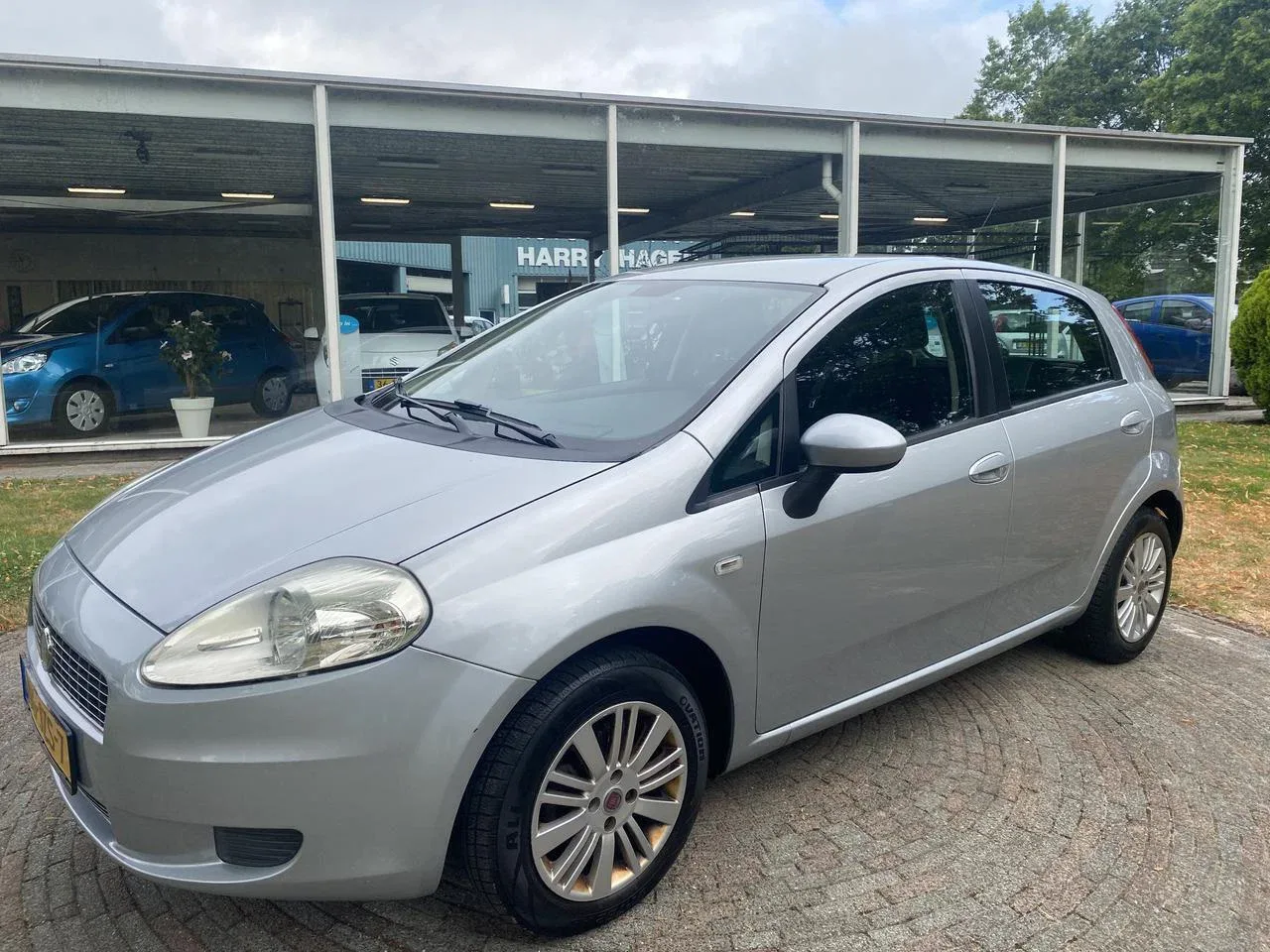 Fiat GRANDE (2009) — foto 1