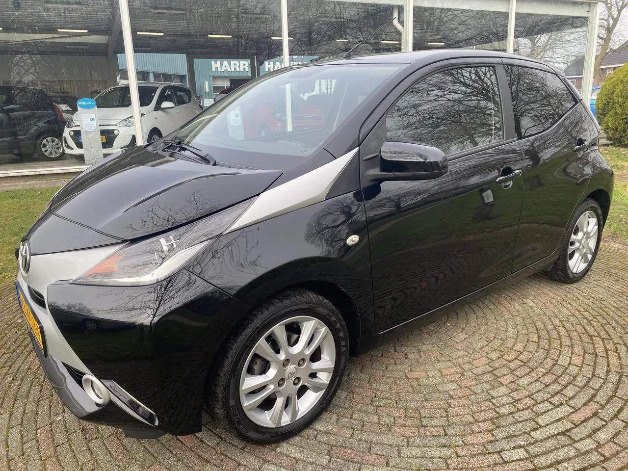 Toyota Aygo (2017) — foto 1