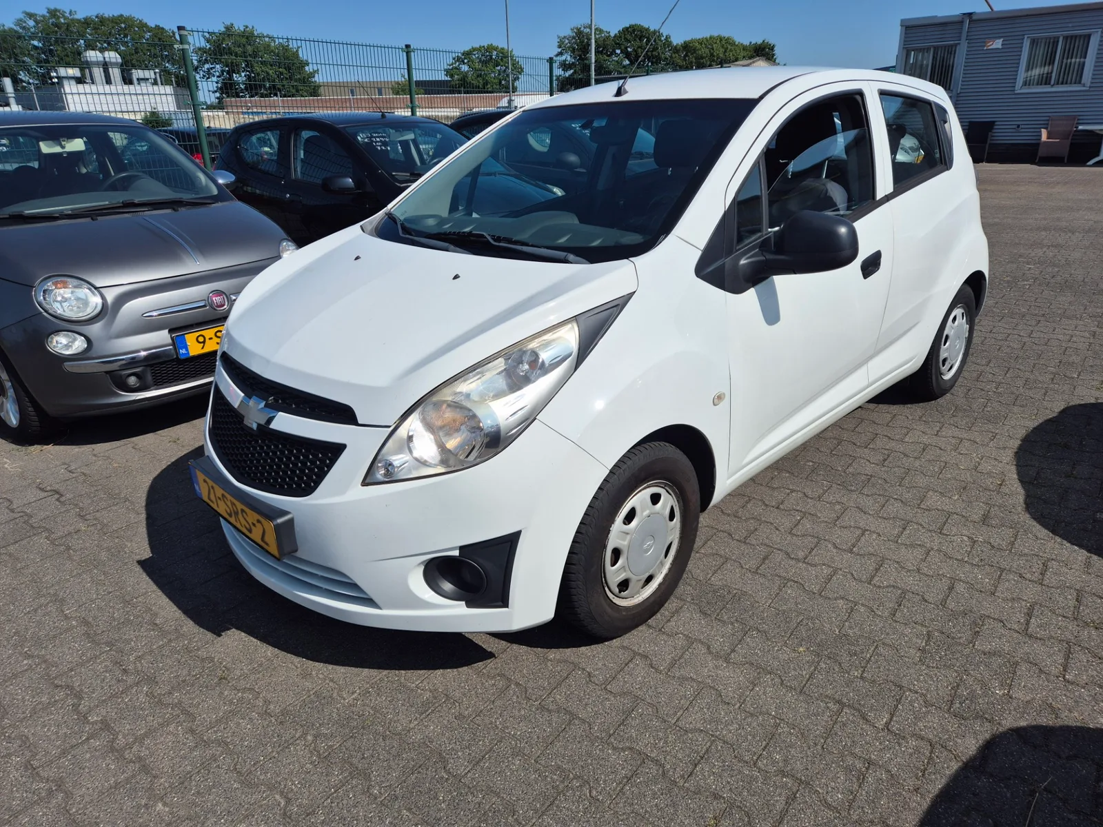 Chevrolet Spark (2011) — foto 1
