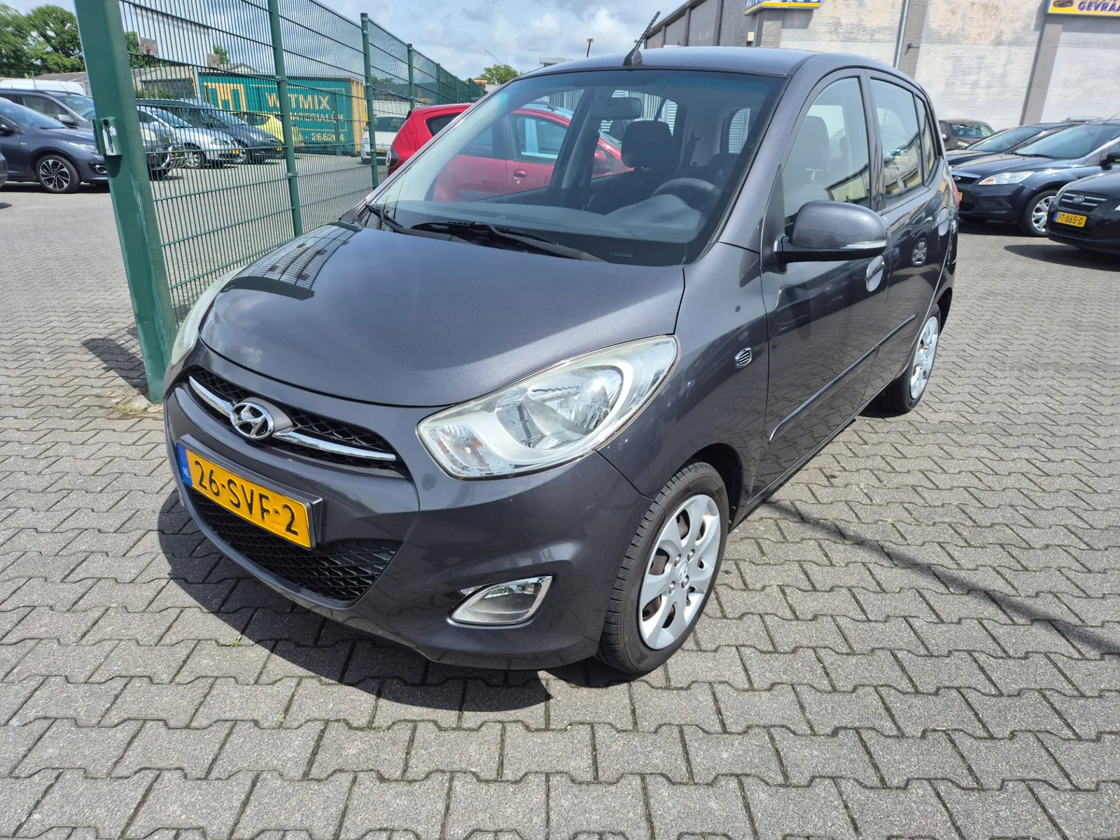 Hyundai i10 (2011) — foto 1