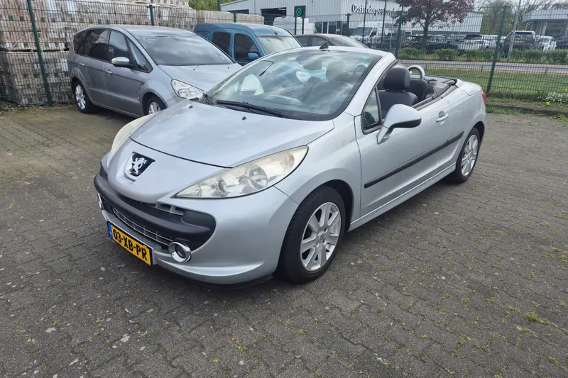 Peugeot 207 (2007)